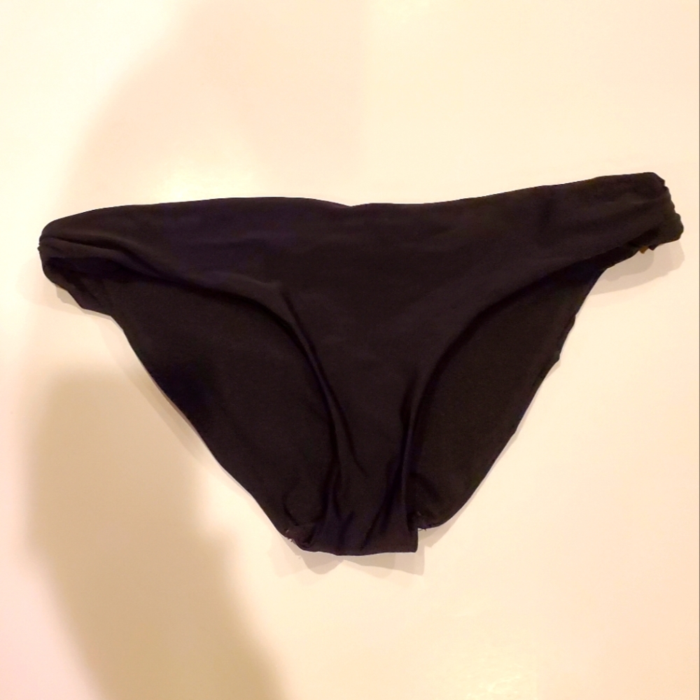 H&M bikini bottoms